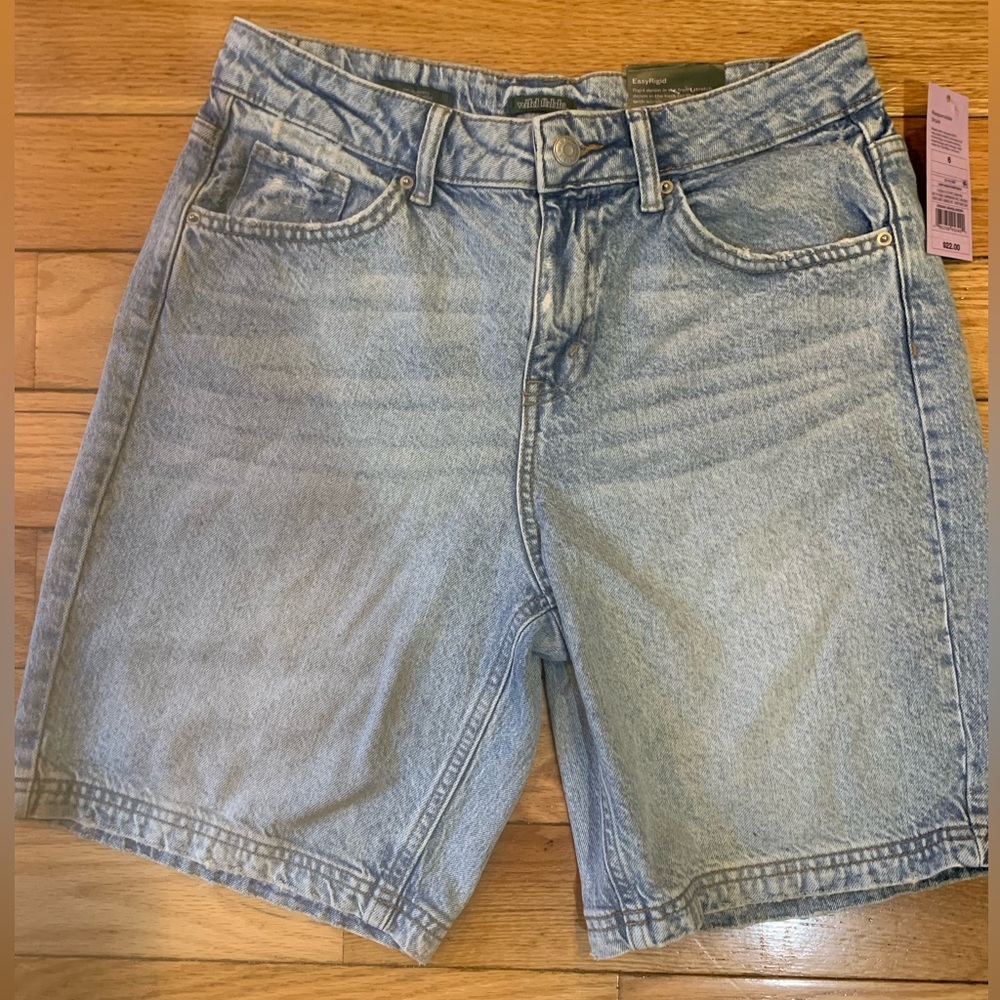 NWT Wild Fable Mid Rise Shorts